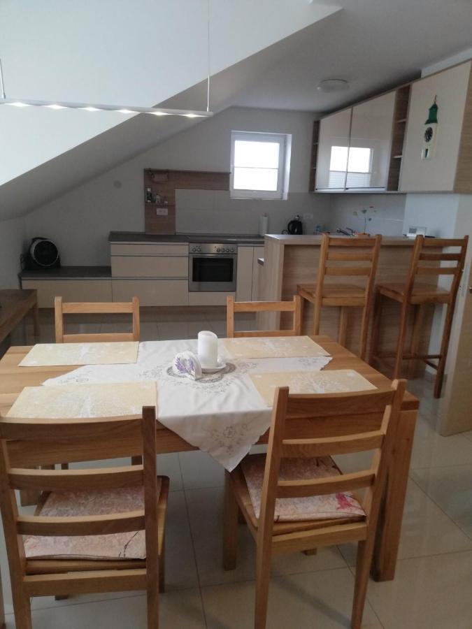Apartamento Slavuj Novi Sad Exterior foto